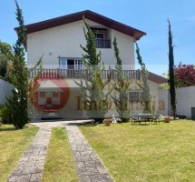 CASA EM SANTO ANTONIO DO PINHAL REF: 8090