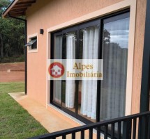 CASA LOCALIZADA EM PARAISOPOLIS – MG REF 8139
